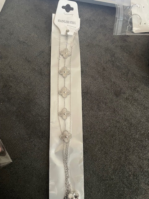 Stainless Steel Silver Clover Necklace and Bracelet Set