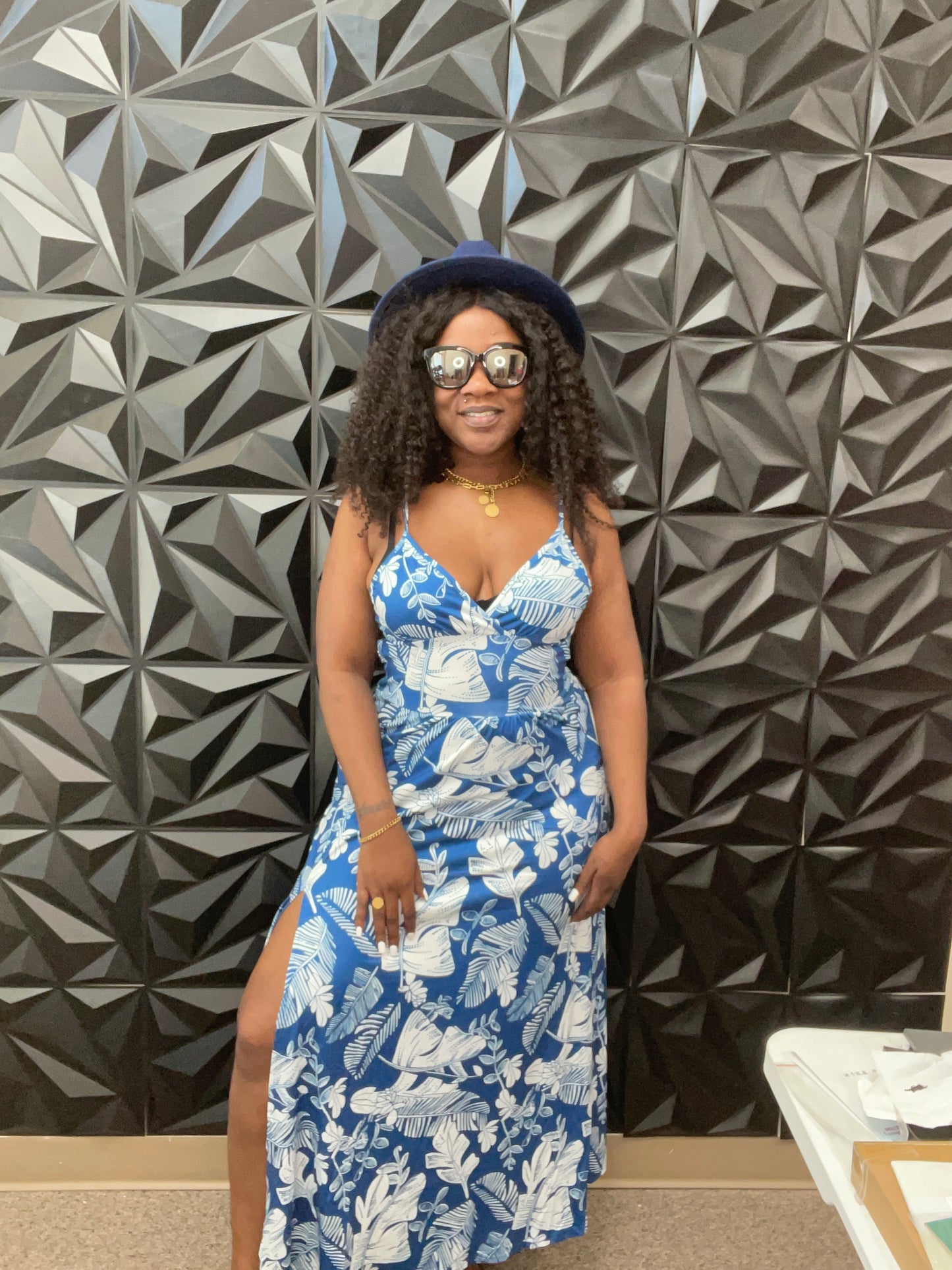 V neck Strapless dress