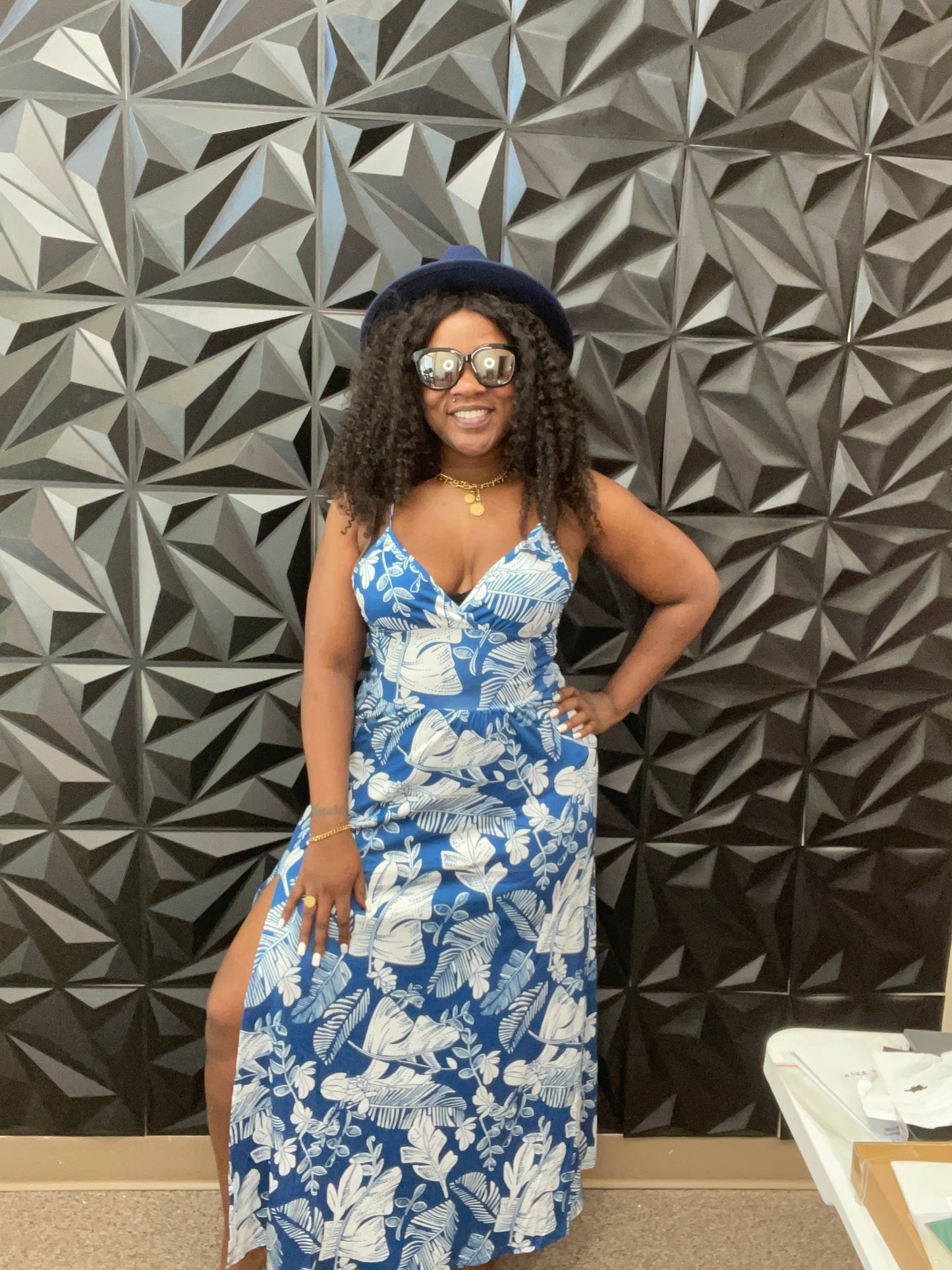 V neck Strapless dress