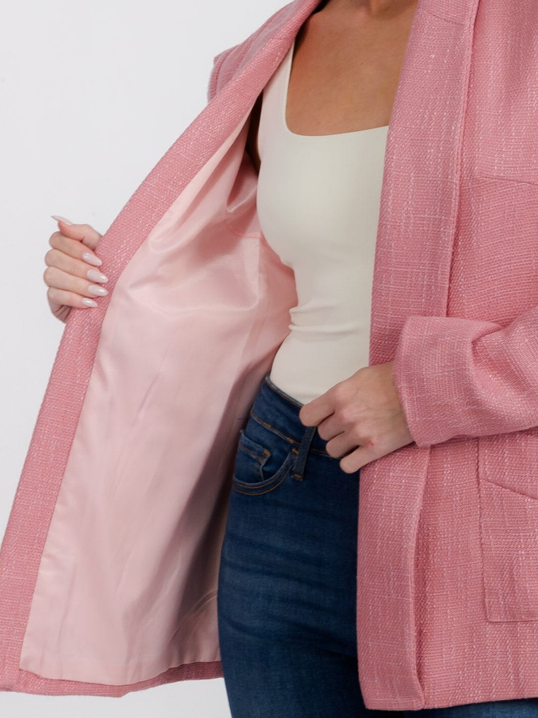 LONG SLEEVE OPEN FRONT SHOULDER DETAILED BLAZER